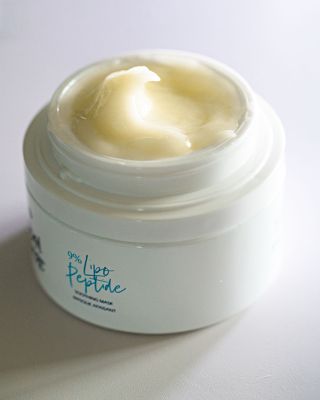 9% Lipo Peptide Soothing Mask 2 oz.