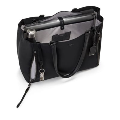 Voyageur Valetta Large Tote Bag