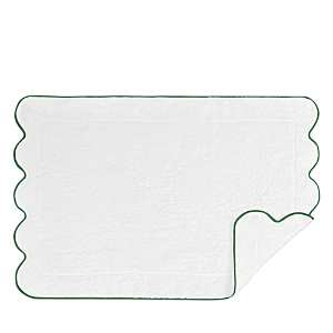 Matouk Cairo Scallop Tub Mat In Kelly Green