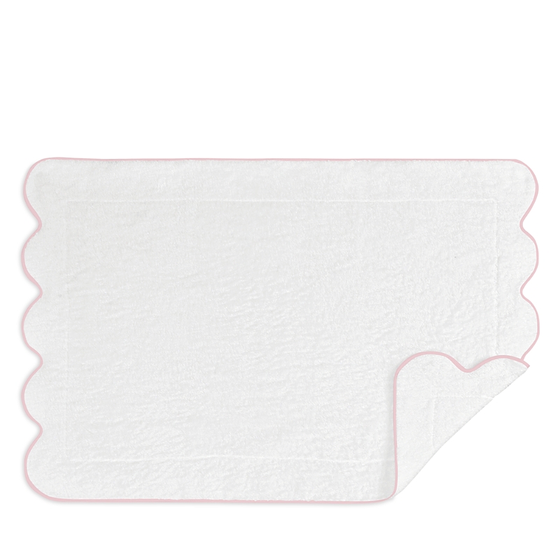Matouk Cairo Scallop Tub Mat In Pink