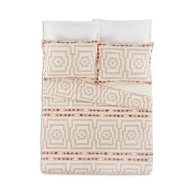 Hypnotic Quilt Set