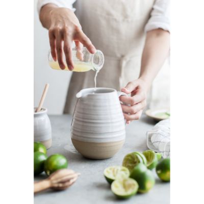 Farmer's Pitcher, Medium