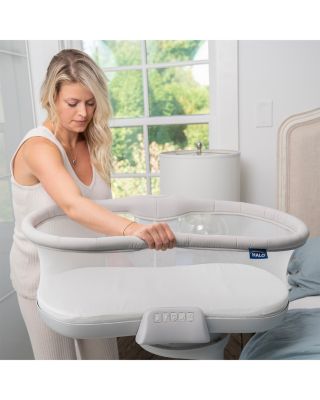 BassiNest&reg; Soothing Swivel Sleeper 3.0