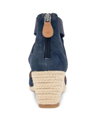 Women's Orya Ankle Strap Pumps