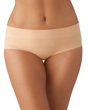 Wacoal Women's Feeling Flexible Hipster Underwear 874332 In Almost Apricot