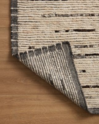 Briyana BRI-04 Runner Area Rug, 2'6" x 8'6"