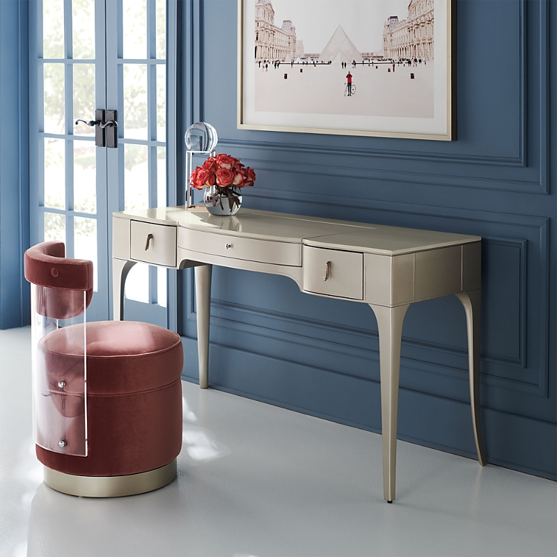 Caracole Kiss N Makeup Vanity In Soft Silver