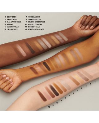 Connect in Colour Eye Shadow Palette - 12 Pan