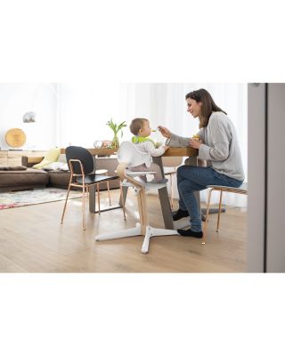 Nomi&reg; High Chair Bundle