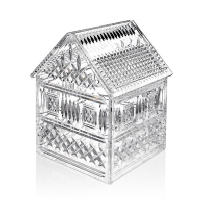 Mastercraft Gingerbread House