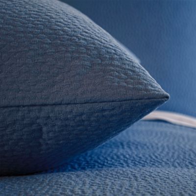 Bubble Matelasse Coverlet Set, King