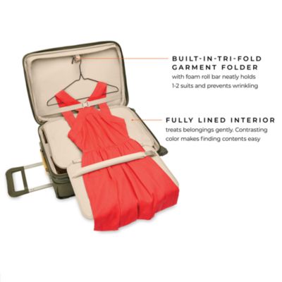 Baseline Essential 2 Wheel Carry On Suitcase