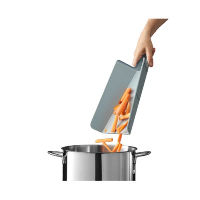 Chop2Pot Cutting Board