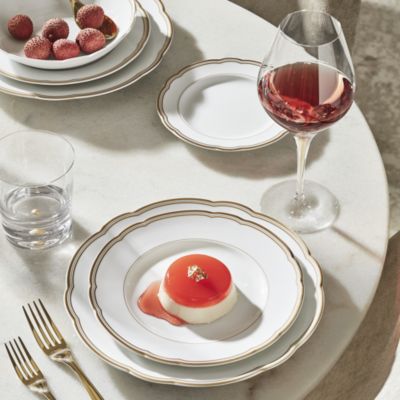 Pompadour Bread & Butter Plate