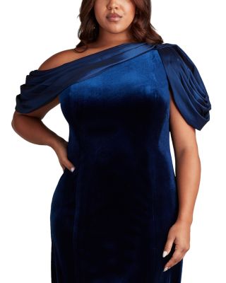 Plus Copley Shoulder Drape Velvet Gown