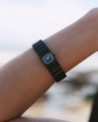 Groove Watch, 16mm x 16mm