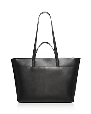 Shop Madewell The Zip-top Essential Tote In Leather In True Black
