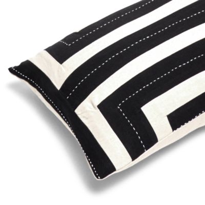 Interlock XL Lumbar Pillow