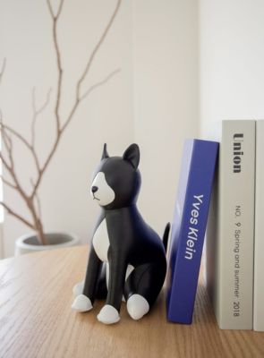 Tuxedo Cat Bookend
