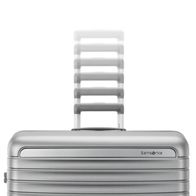 Framelock Max Carry On Spinner Suitcase