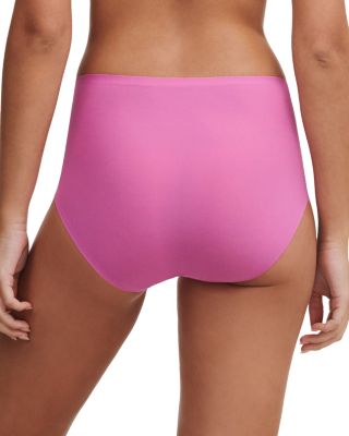 Soft Stretch One-Size Seamless Briefs
