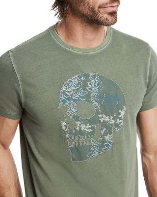 Applique Skull Short Sleeve Crewneck Tee