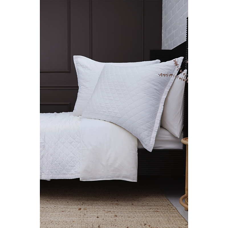 Pom Pom At Home Monaco Coverlet & Pillow Collection In White