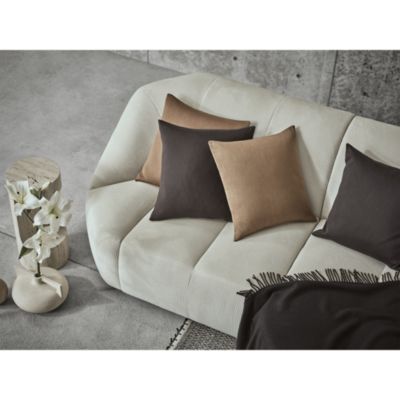 Linear Bedding Collection