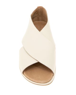 Women's Laniey Slip On Crisscross Sandals