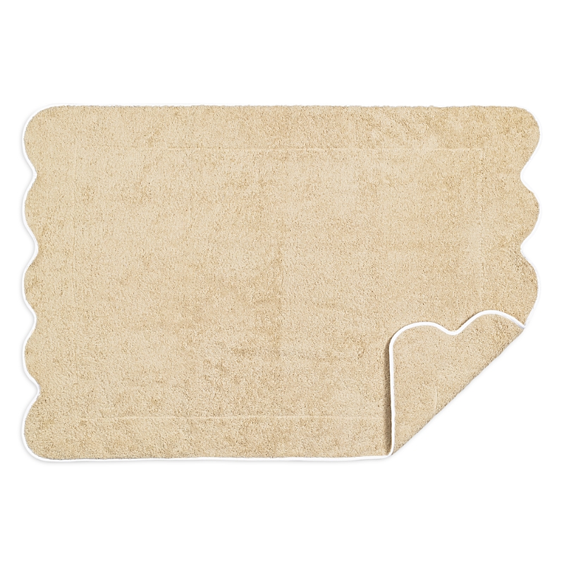 Matouk Cairo Scallop Tub Mat