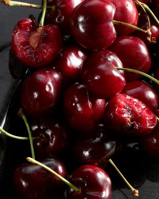 Q Eau de Parfum Intense, 3.3 oz.