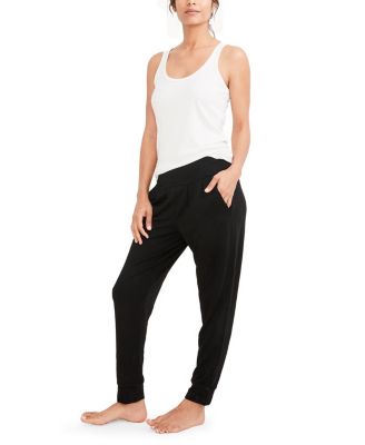  The Maternity Indoor Outdoor Jogger