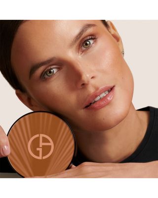 Luminous Silk Creamy Bronzing Powder