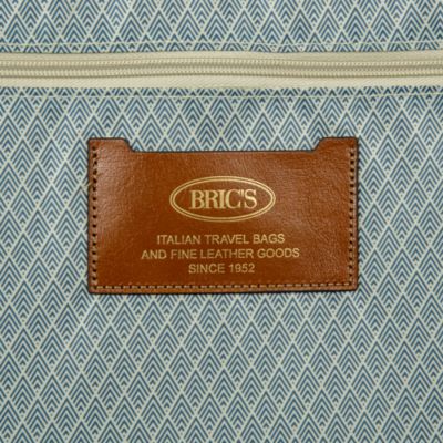 Bellagio 21" Carry On Spinner Suitcase