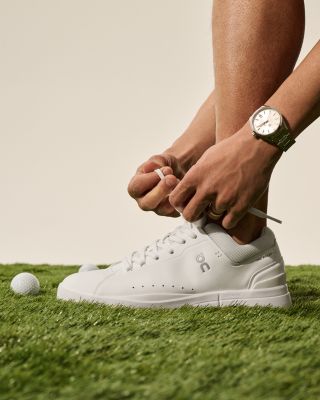 Men&#39;s The Roger Advantage Low Top Sneakers