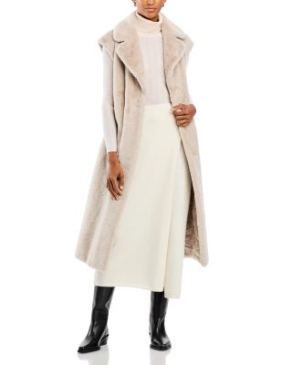 Herno - Faux Fur Sleeveless Coat