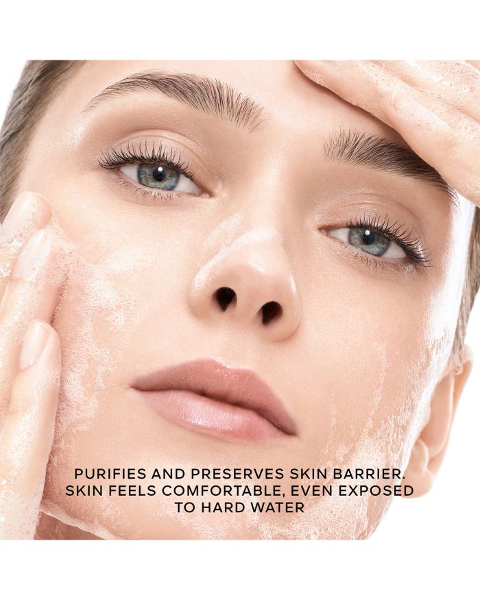 Abeille Royale Gel to Foam Cleanser 5.92 oz.