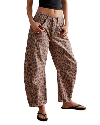 Free People - We The Free Good Luck Leopard Barrel Leg Jeans in Brown Sugar