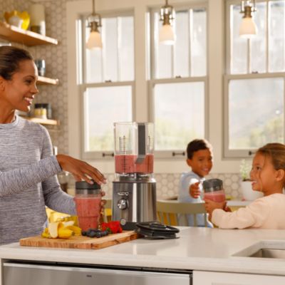 1000 Watt Blender with Travel Cups