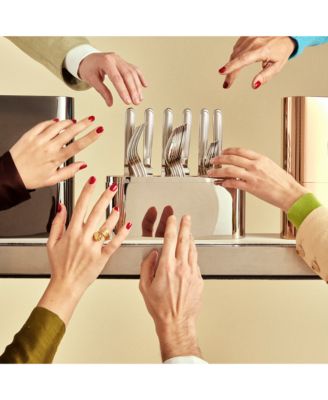 Concorde 24-Piece Flatware Set