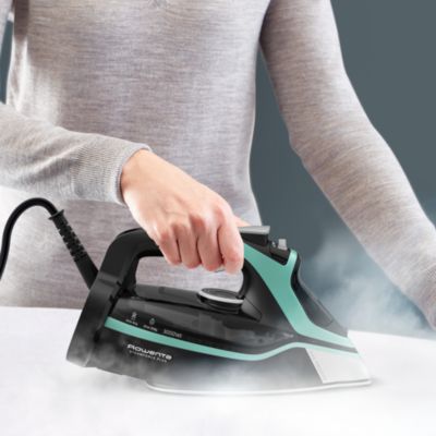 SteamForce+ Steam Iron, DW9440U1