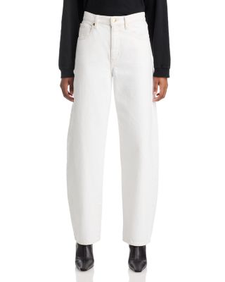FRAME Low Slung Barrel Leg Jeans in Au Natural Clean