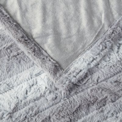 Zuri Oversized Faux Fur Heated Throw, 50&amp;quot; x 70&amp;quot;