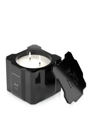 A4 Cassis Amber Luxury Candle 10 oz.