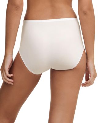 Soft Stretch One-Size Seamless Briefs