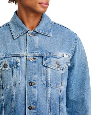 Classic Trucker Jacket in Rockaway Blue