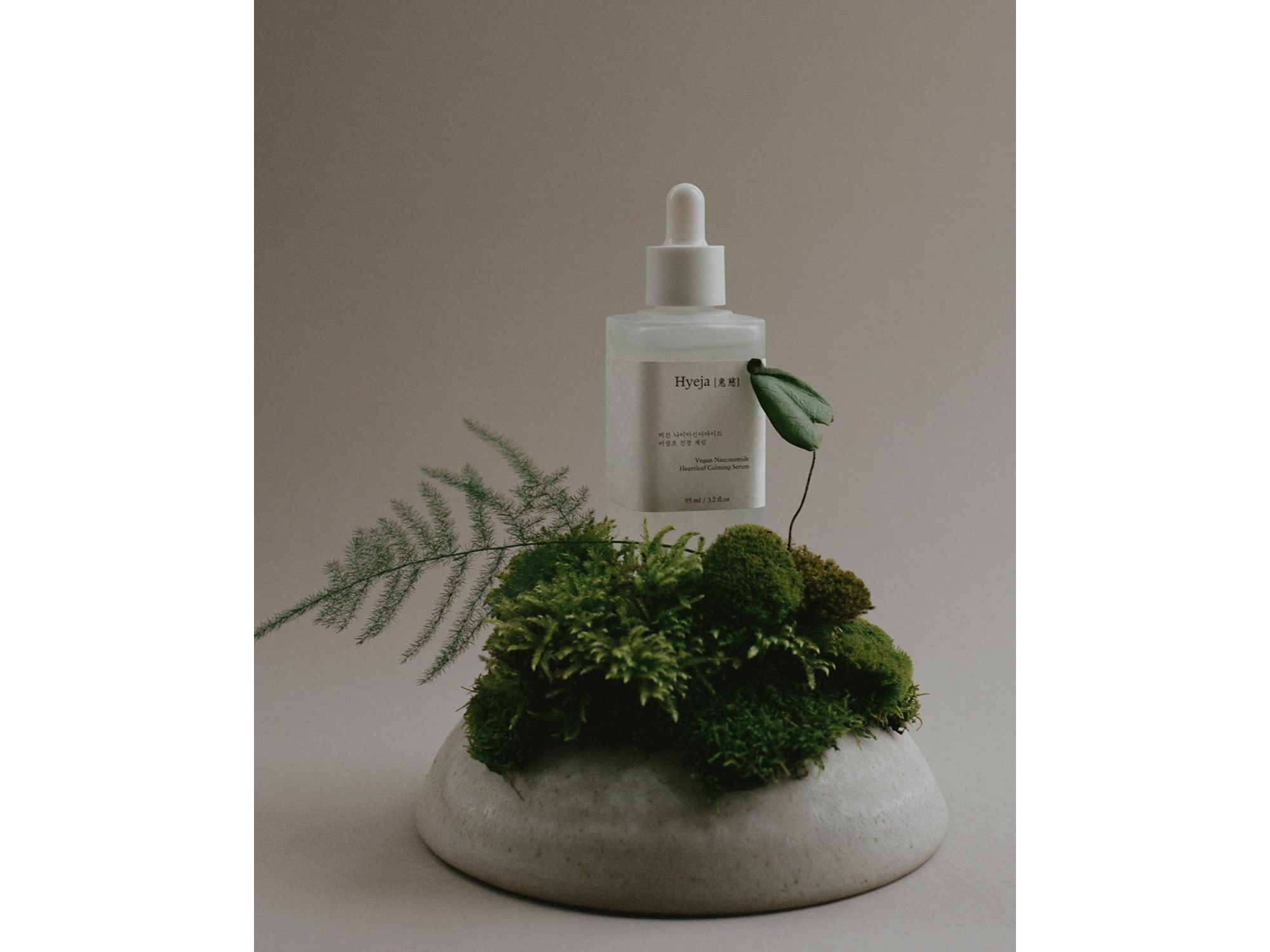 Niacinamide Heartleaf Calming Serum — Image 3