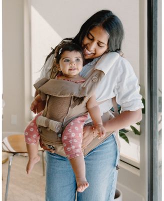 Huggs Hip Seat Baby Carrier with Patented Hipbelt