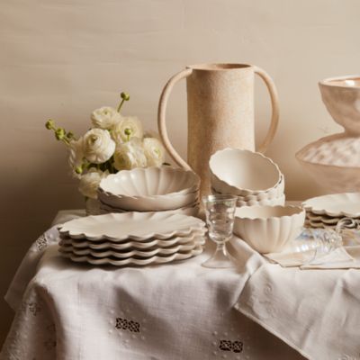 Dhalia Stoneware Collection