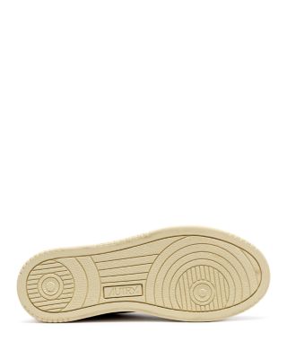 Men's Medalist Low Top Sneakers